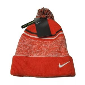 Nike Adult Unisex Cuffed Knit Beanie/hat CU6616-891 Removable Pom
